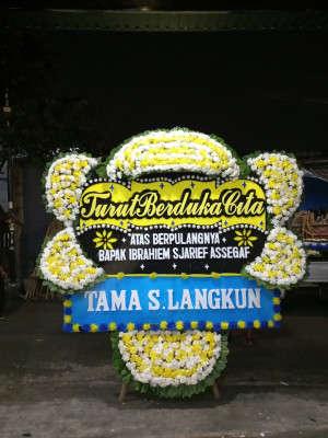 Papan Bunga Duka di Hegarmanah